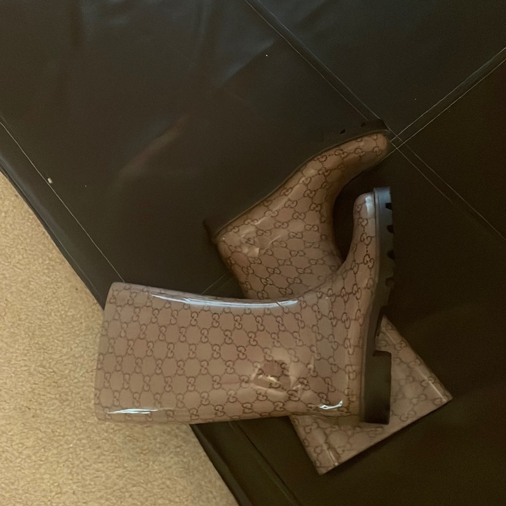 Tan Gucci Rain Boots